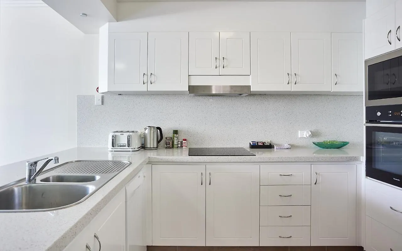 Apartment Crown Tower By Serain Residences Gold Coast